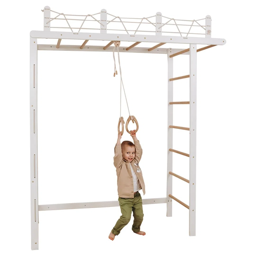 Wood And Hearts Drinnen Schwedische Leiter, Klettergerüst Indoor, Indoor Kletterwand Kinder, Turngeräte in Weiß und natürliche Holzfarbe mit Paar Gymnastikringe