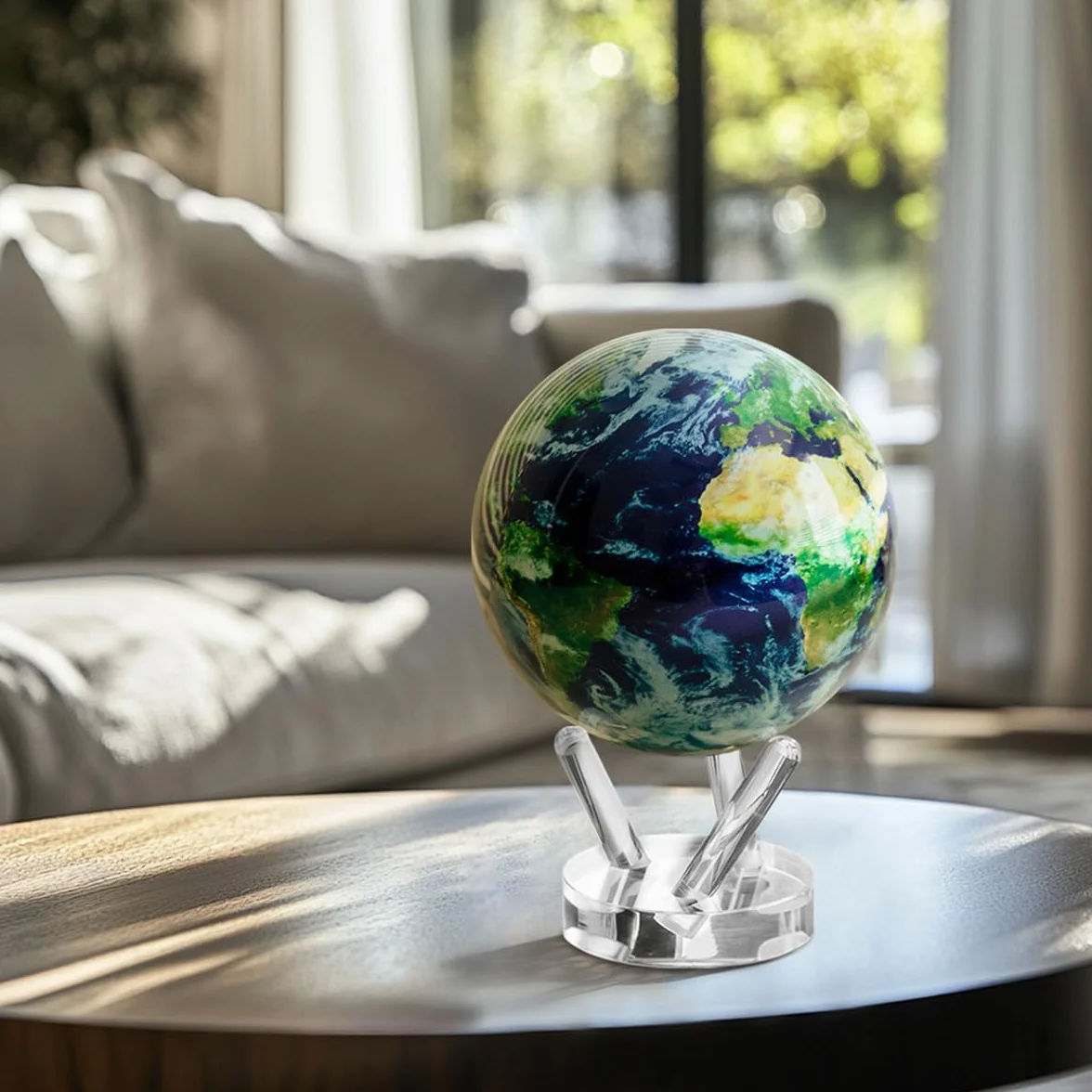 MOVA Globus Weltraumserie Erde mit Wolken 6" mit Sockel, solarbetriebener rotierender Globus, einzigartiges Geschenk und Heim- oder Schreibtischdekoration für Männer, Frauen, Kinder