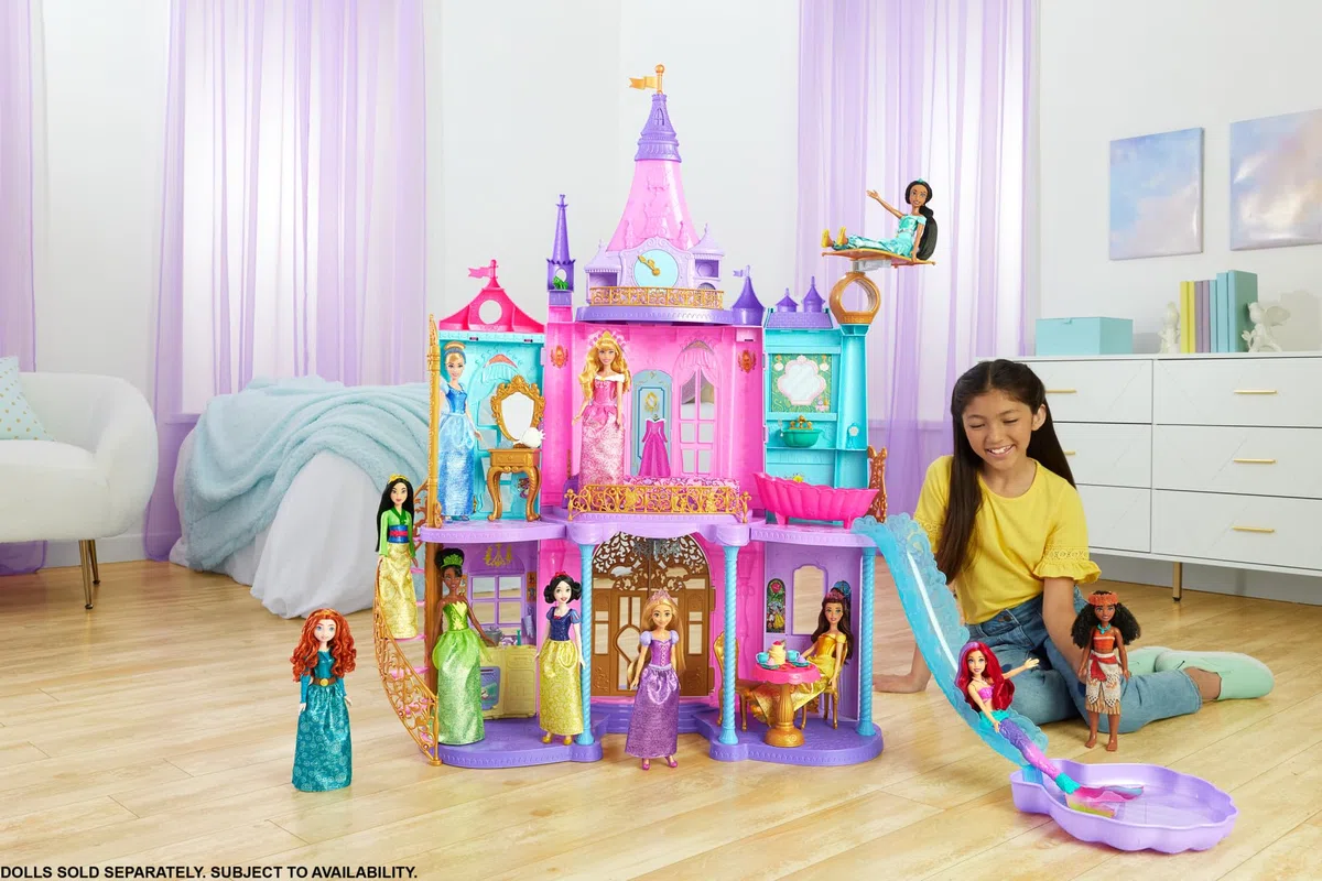 Mattel Disney Prinzessin Puppenhaus, Magisches Schloss, 3 Etagen, 10 Spielbereiche, mit Licht und Geräuscheffekten, inkl. 28 Zubehörteilen, Disney Geschenke, Spielzeug ab 3 Jahre, HLW29